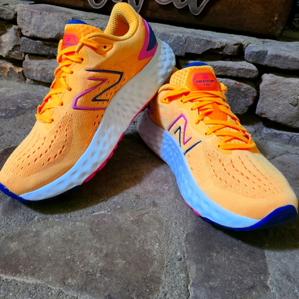 New Balance EVOZ W9.5B